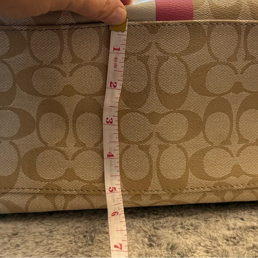 Coach Beige and Pink Signature Satchel - Picture 14 of 14